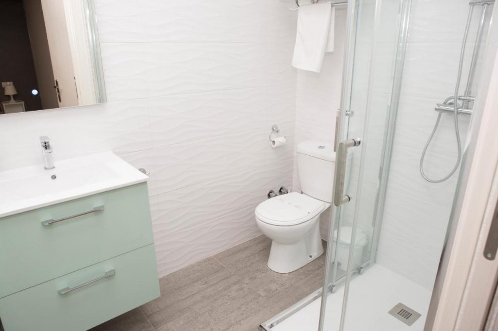 Hostal Kukia Noia A Coruña